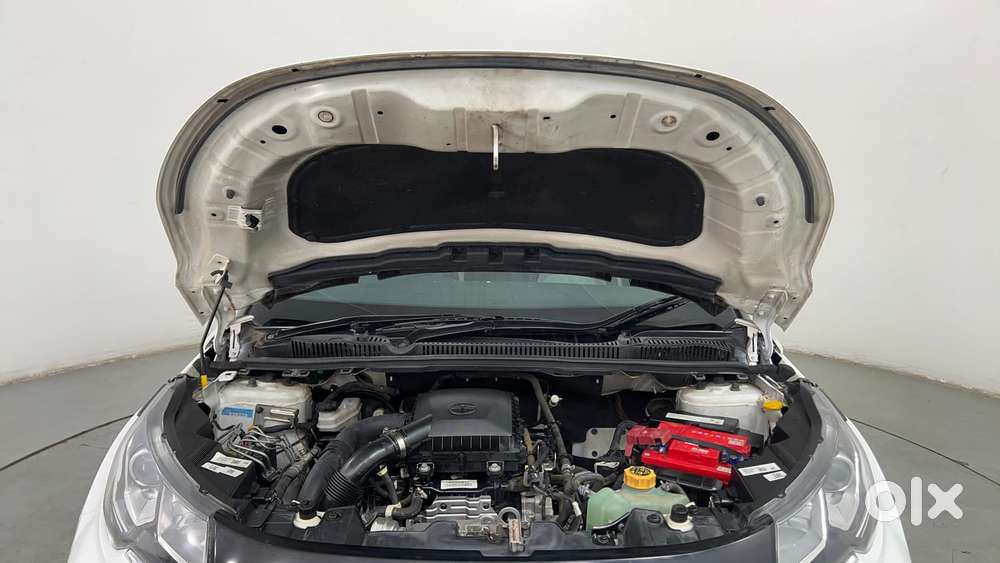 Tata Nexon 1.2 Revotron Xza Plus, 2021, Petrol