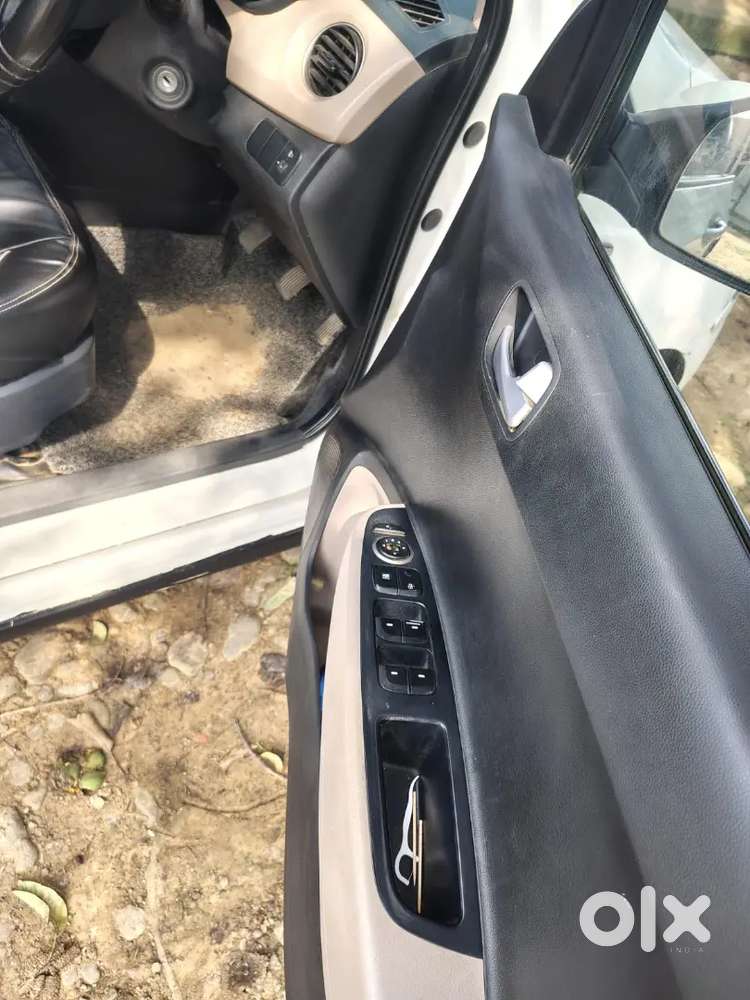 Hyundai Grand I10 2018 Petrol 42000 Km Driven