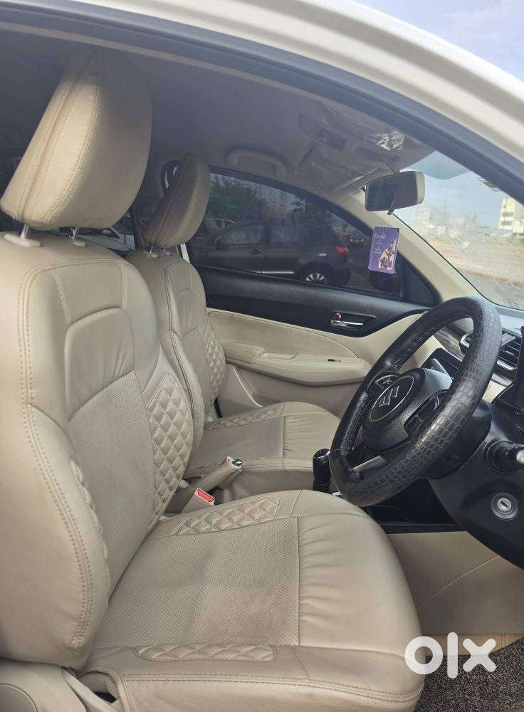 Maruti Suzuki Swift Dzire Vxi Optional, 2023, Petrol