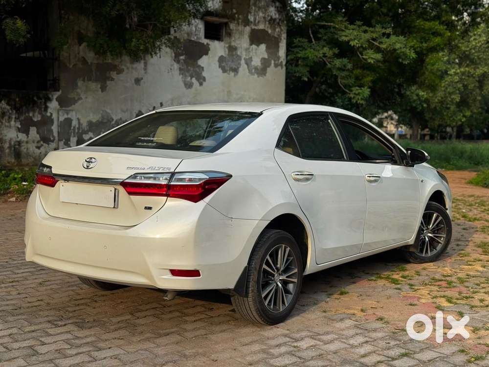 Toyota Corolla Altis 1.8 Gl, 2019, Petrol