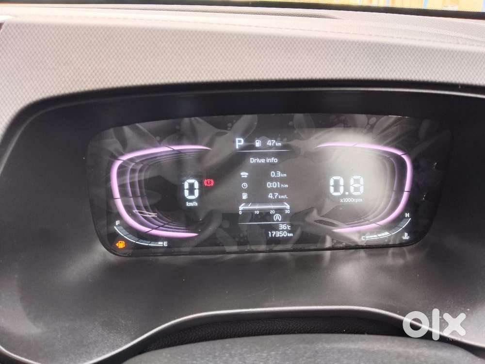 Kia Carens 1.4 Prestige Plus Turbo Dct 7 Str, 2023, Petrol