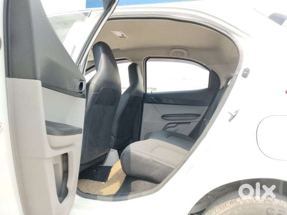 Tata Tiago 1.2 Revotron Xm, 2019, Petrol