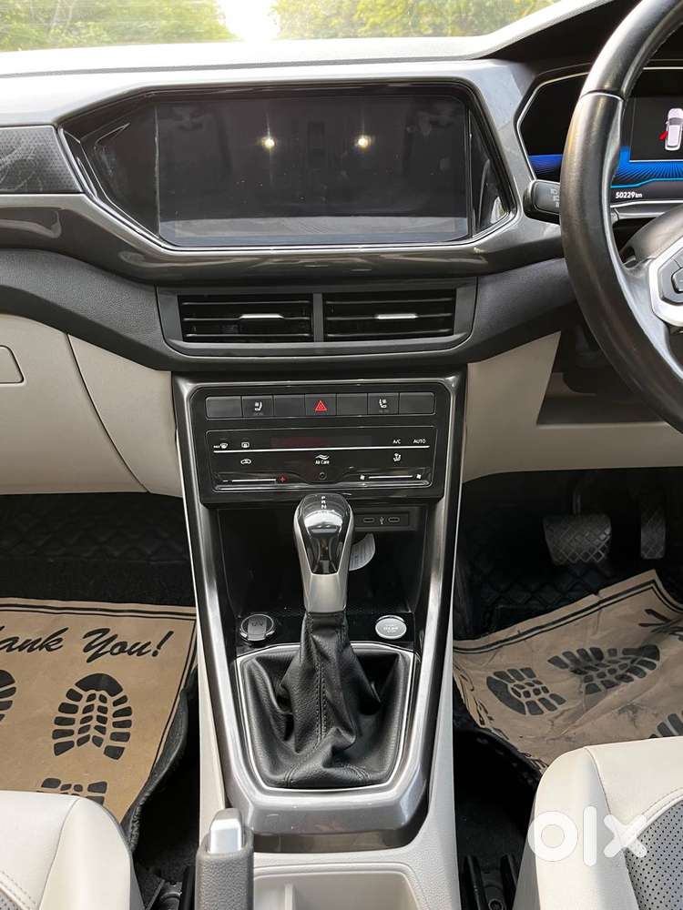 Volkswagen Taigun 1.0 Tsi Topline At, 2022, Petrol
