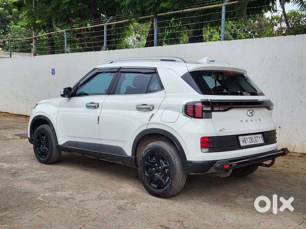 Hyundai Venue Sx Mt, 2022, Petrol
