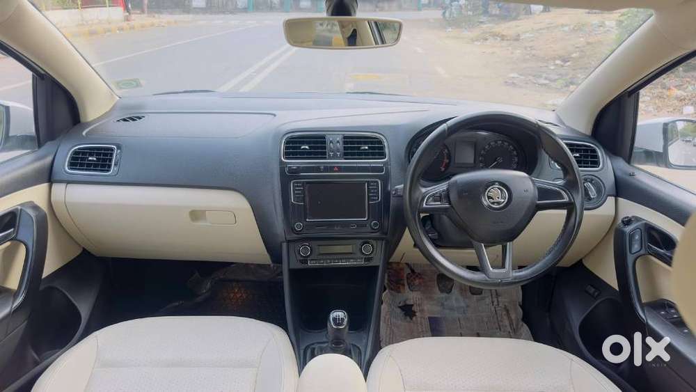 Skoda Rapid 2013-2016 1.6 Mpi Elegance Black Package, 2017, Petrol