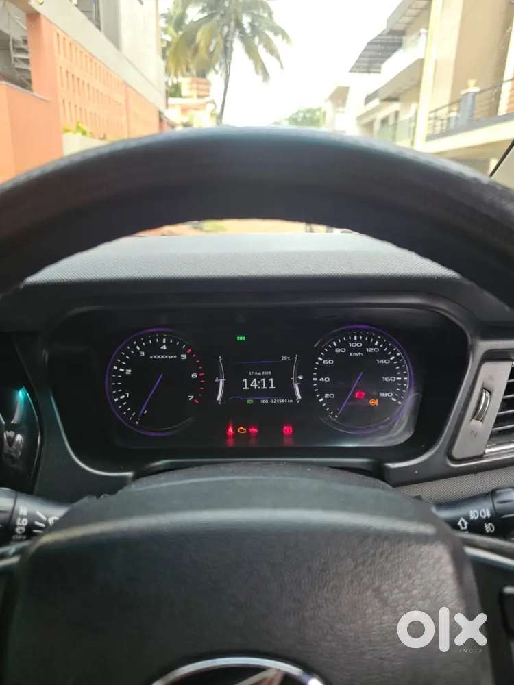 Mahindra Marazzo Top Of The Line 2019 Mfg & Regd