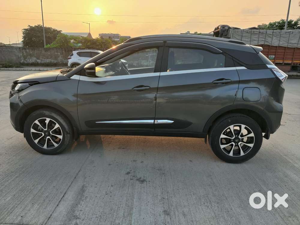 Tata Nexon 1.2 Revotron Xza Plus Dualtone, 2021, Petrol