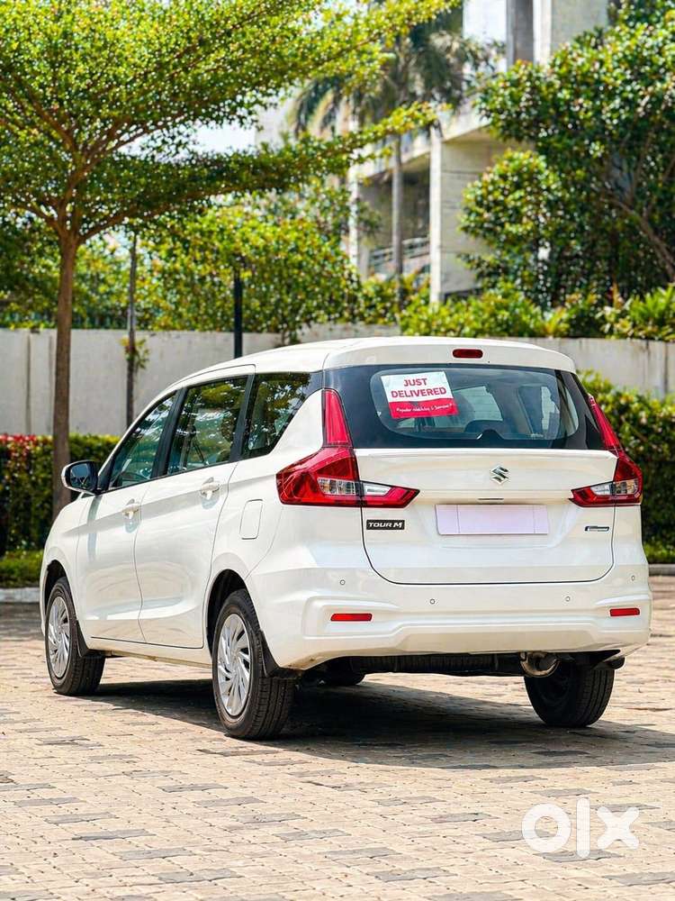 Maruti Suzuki Ertiga 1.5 Tour M, 2025, Petrol