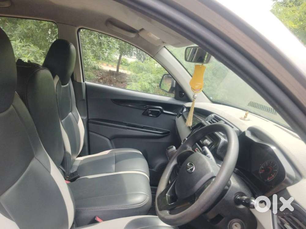 Mahindra Kuv 100 Mahindra-kuv-100-g80-k4-plus, 2018, Diesel