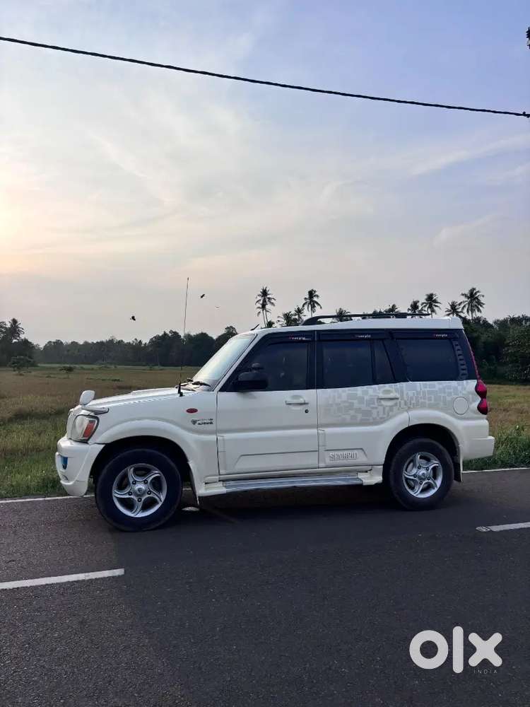 Mahindra Scorpio 2009 Diesel 229000 Km Driven