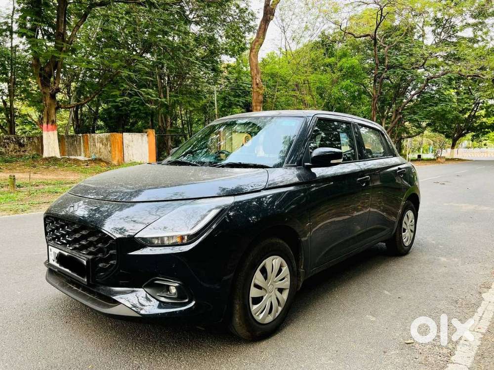 Maruti Suzuki Swift Vxi Optional, 2025, Petrol