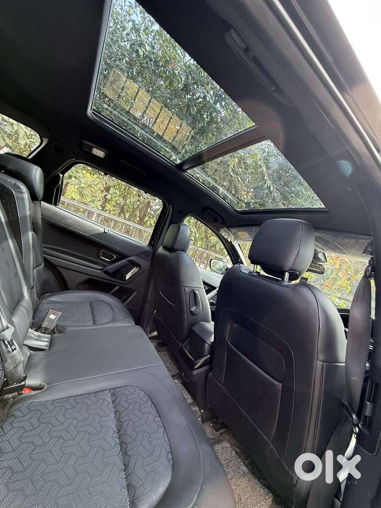 Tata Safari Adventure Plus Dark Edition At, 2024, Diesel