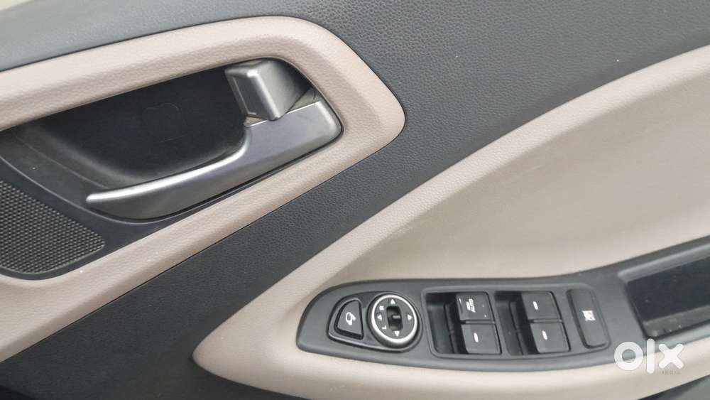 Hyundai Elite I20 Sportz (o) 1.2, 2015, Petrol