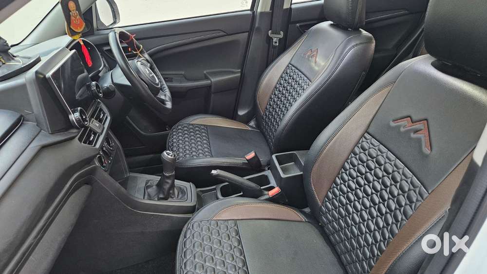 Maruti Suzuki Brezza 1.5 Lxi Smart Hybrid, 2024, Petrol