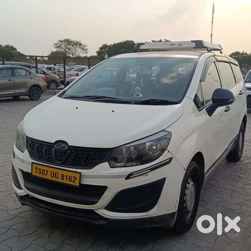 Mahindra Marazzo 2019 Diesel 215000 Km Driven