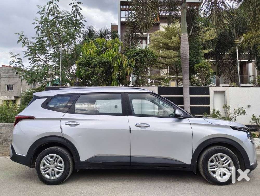 Kia Carens 1.4 Prestige Plus Turbo 7 Str, 2023, Petrol
