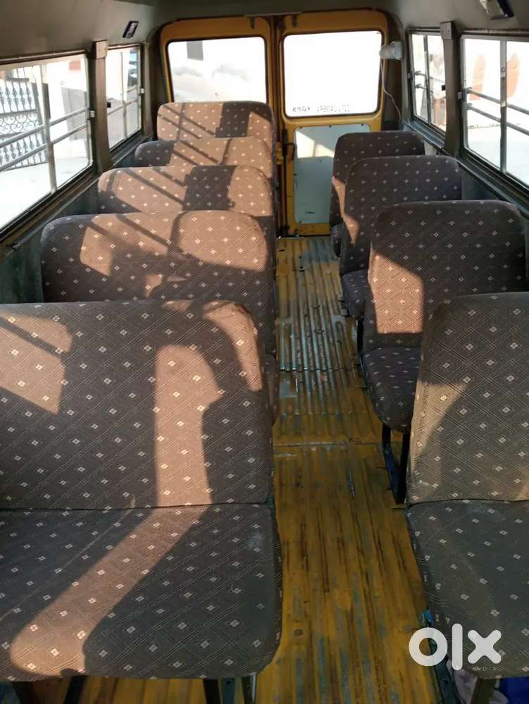 Force Motor School Bus 18 Seater