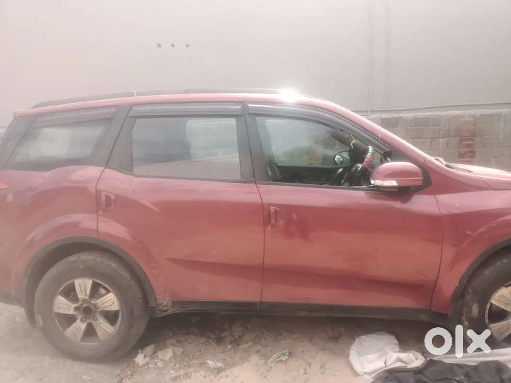 Mahindra Xuv500 2015 Year