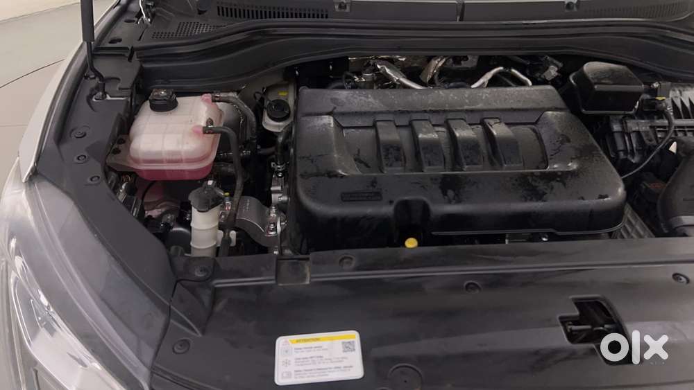 Mahindra Xuv700 2.2 Ax 5 Diesel At 7 Str, 2023, Diesel