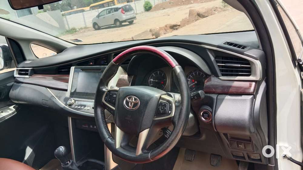 Toyota Innova Crysta 2.4 V, 2018, Diesel