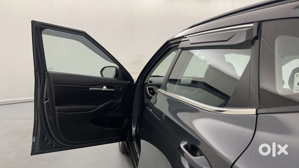 Kia Seltos Htk G, 2022, Petrol