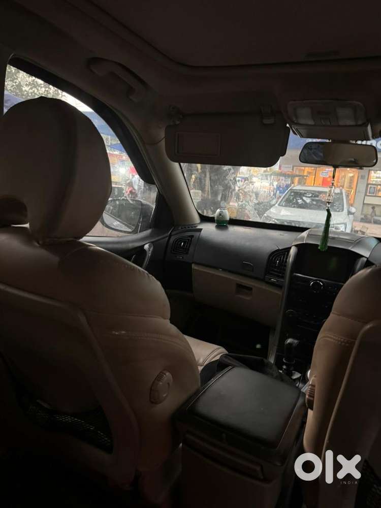 Mahindra Xuv500 2015 Diesel Well Maintained