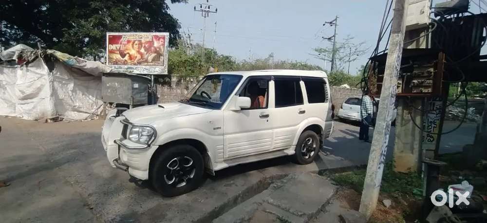 Mahindra Scorpio Classic 2009