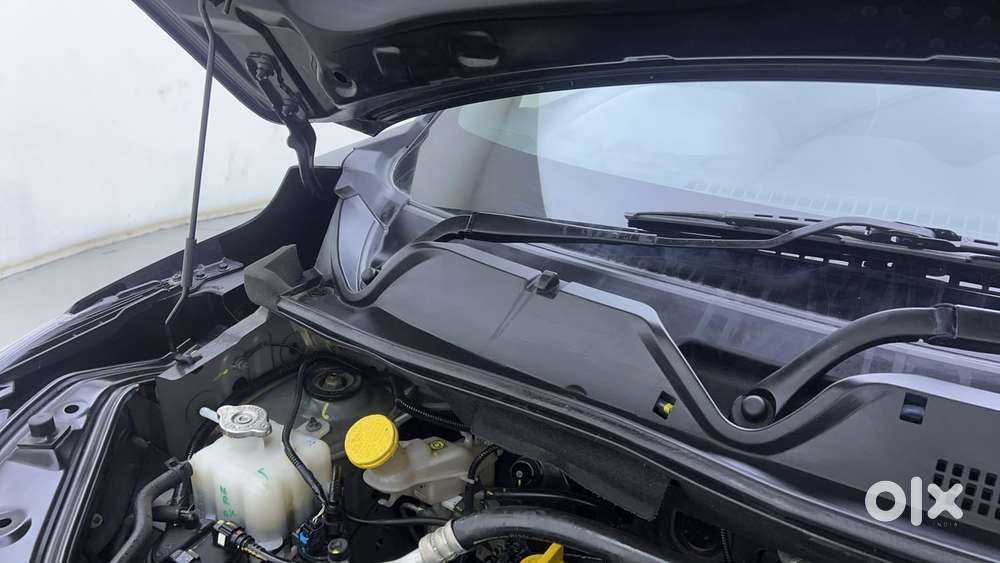 Nissan Magnite 1.0 Xv, 2024, Petrol