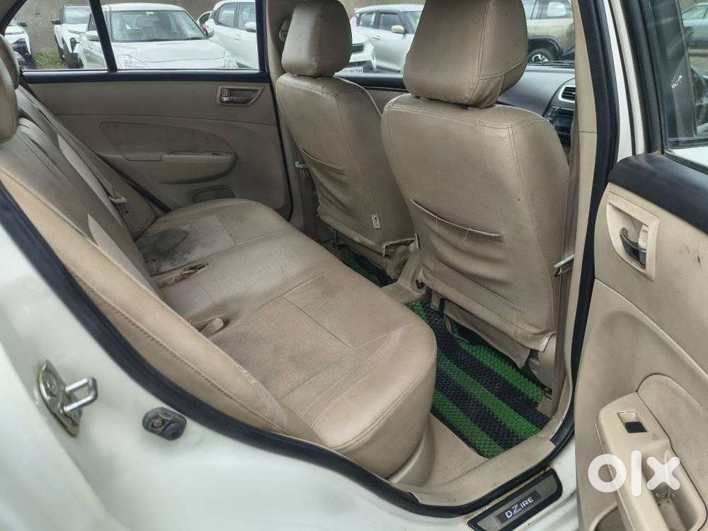 Maruti Suzuki Dzire 1.2 Vxi, 2015, Petrol