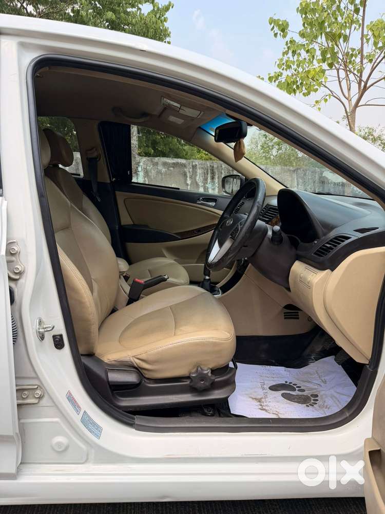 Hyundai Verna Fluidic 1.6 Crdi Sx Opt, 2015, Diesel