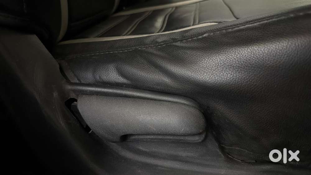 Maruti Suzuki Swift Lxi, 2015, Petrol