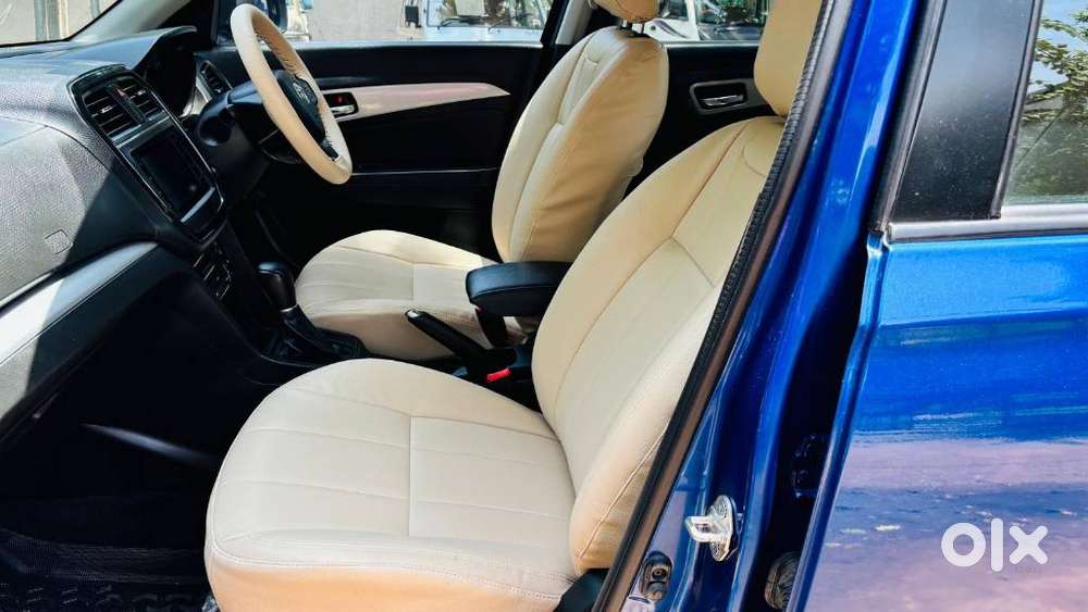 Toyota Urban Cruiser 1.5 Premium Grade Dual Tone At, 2021, Petrol