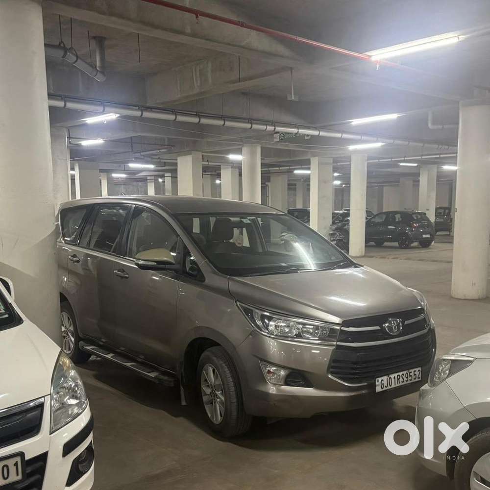 Automatic Toyota Innova Crysta 2016 Diesel 171000 Km Driven