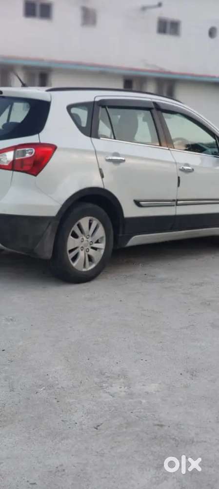 Maruti Suzuki S-cross 2016 Diesel Manual