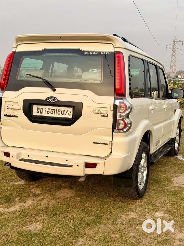 Mahindra Scorpio S10, 2017, Diesel