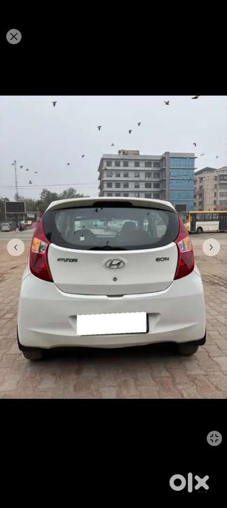 Hyundai Eon 2015 With Abs Petrol 23500 Km Driven