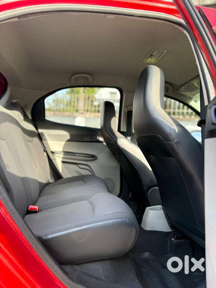 Tata Tiago 1.2 Revotron Xt, 2019, Petrol