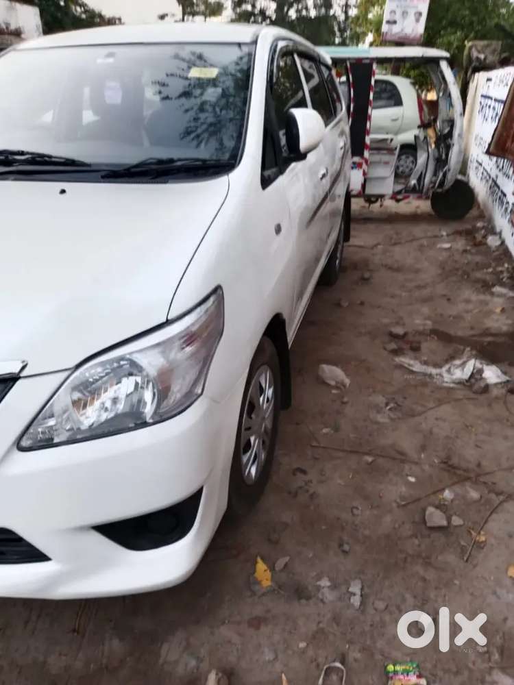 Toyota Innova Diesel 2015 Car