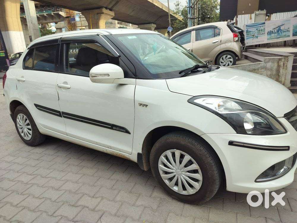 Maruti Suzuki Swift Dzire Vxi Optional, 2016, Petrol