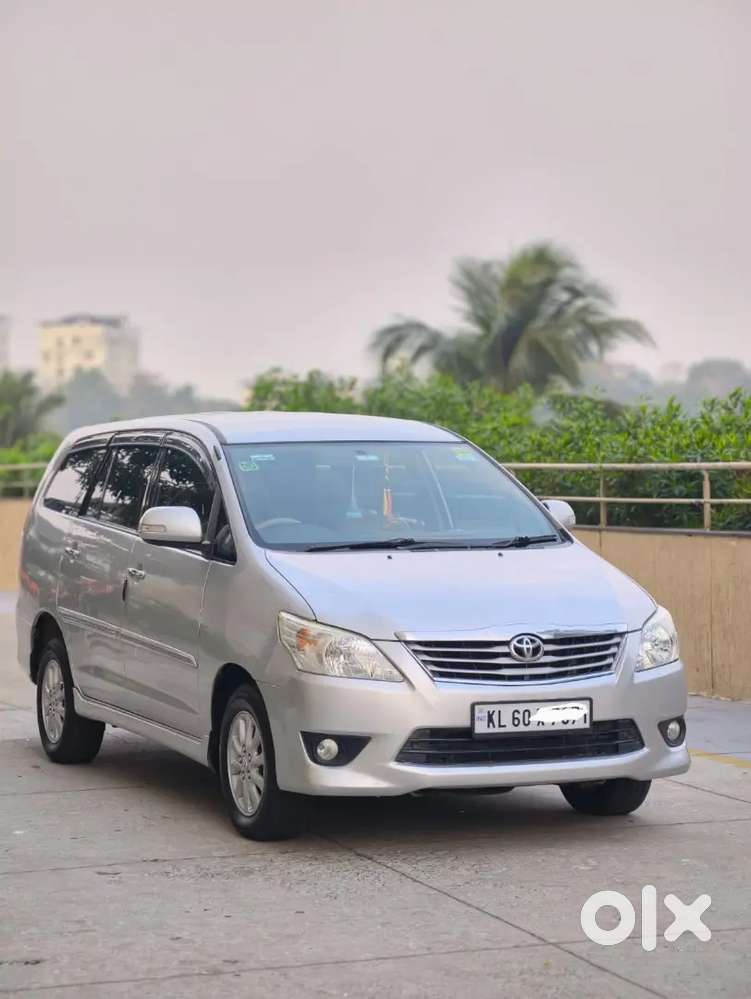 Urgent Sale 2012 Innova V
