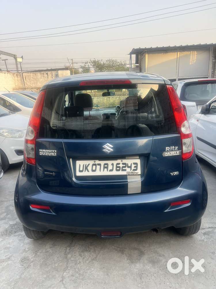 Maruti Suzuki Ritz Vxi, 2011, Petrol