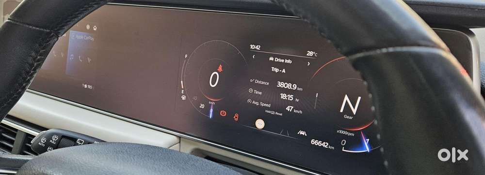 Mahindra Xuv700 2.2 Ax 7 Diesel Mt Luxury Pack Str, 2022, Diesel