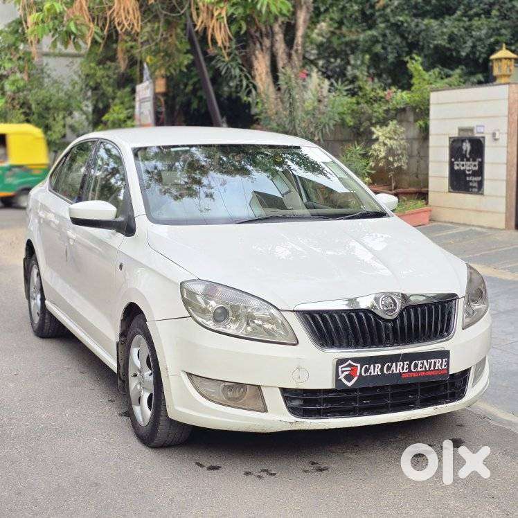 Skoda Rapid Ambition 1.6 Tdi Cr Manual Plus, 2014, Diesel