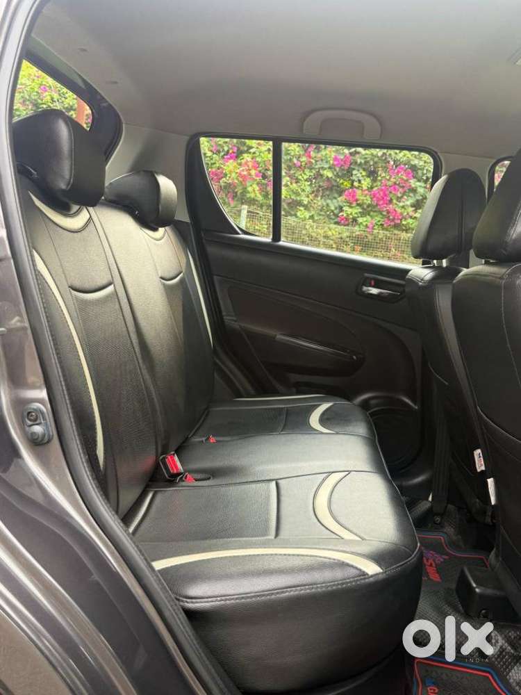 Maruti Suzuki Swift Vxi Optional, 2017, Petrol