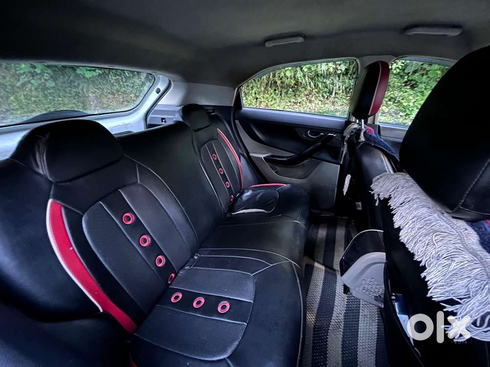 Tata Nexon Xm 1.2 Revotron Bs4 (2019)