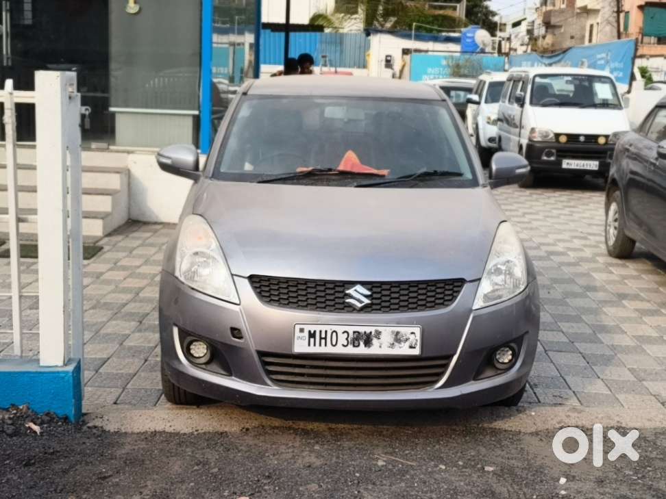 Maruti Suzuki Swift Vxi + Manual, 2016, Petrol