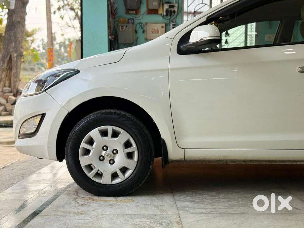 Hyundai I20 2009-2011 Magna, 2013, Petrol