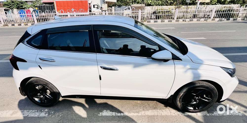Hyundai I20 Sportz 1.2 Vtvt, 2022, Petrol
