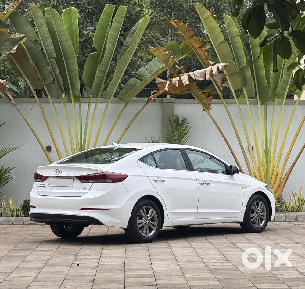 Hyundai Elantra 2.0 Sx Option, 2017, Petrol