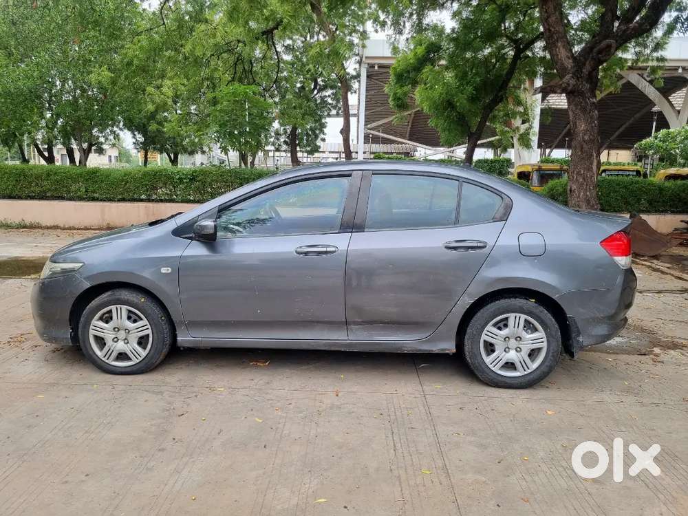 Honda City Automatic Petrol+cng  1st Owner  Well Maintained